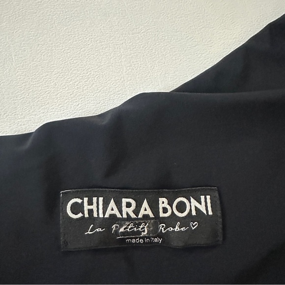 Chiara Boni La Petite Robe di One Shoulder Sequined Top in Black 48 US 12 - Picture 4 of 10
